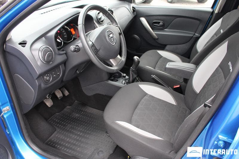 2015 Dacia Sandero Stepway — Miniatură 8