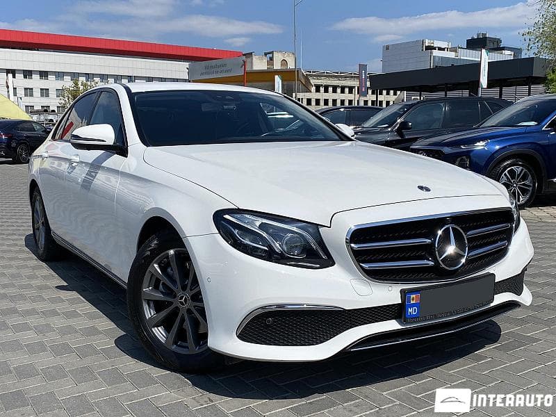 Mercedes E 220 2018 — Миниатюра 2