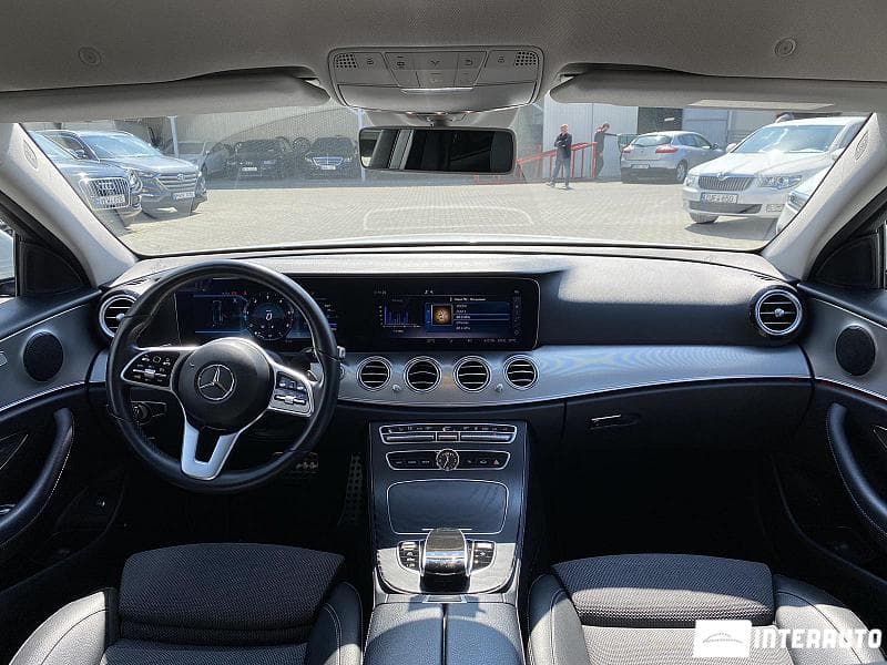 Mercedes E 220 2018 — Миниатюра 8