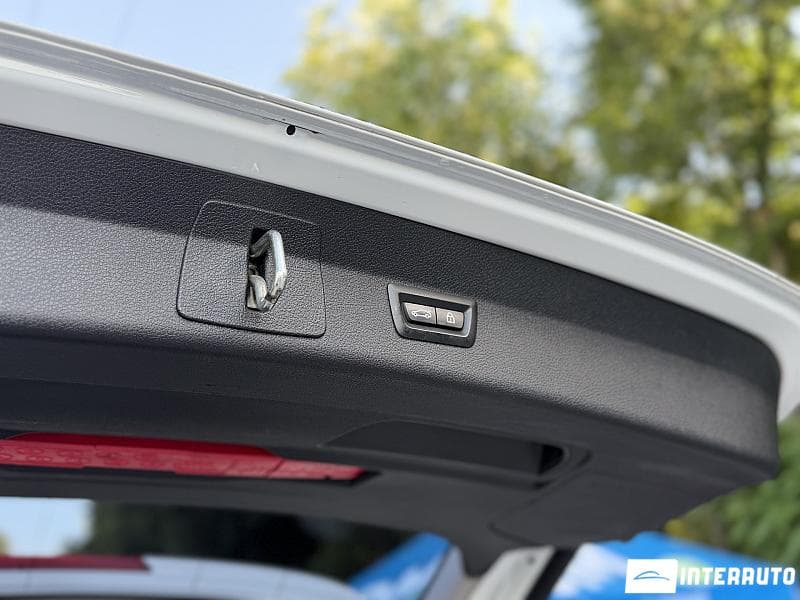 BMW 216d 2015 — Миниатюра 6