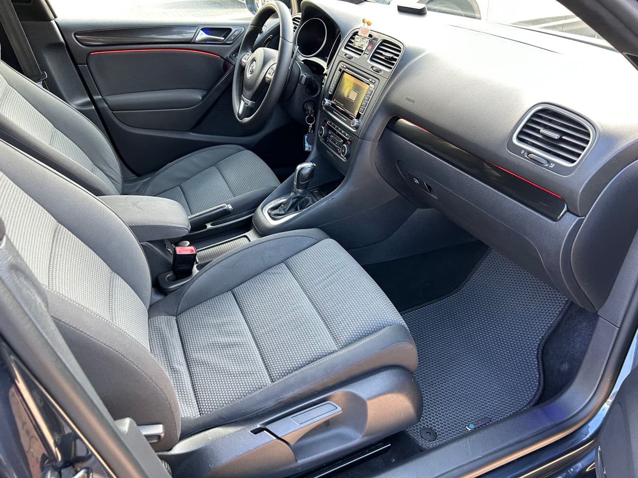 Volkswagen Golf 2012 — Миниатюра 14