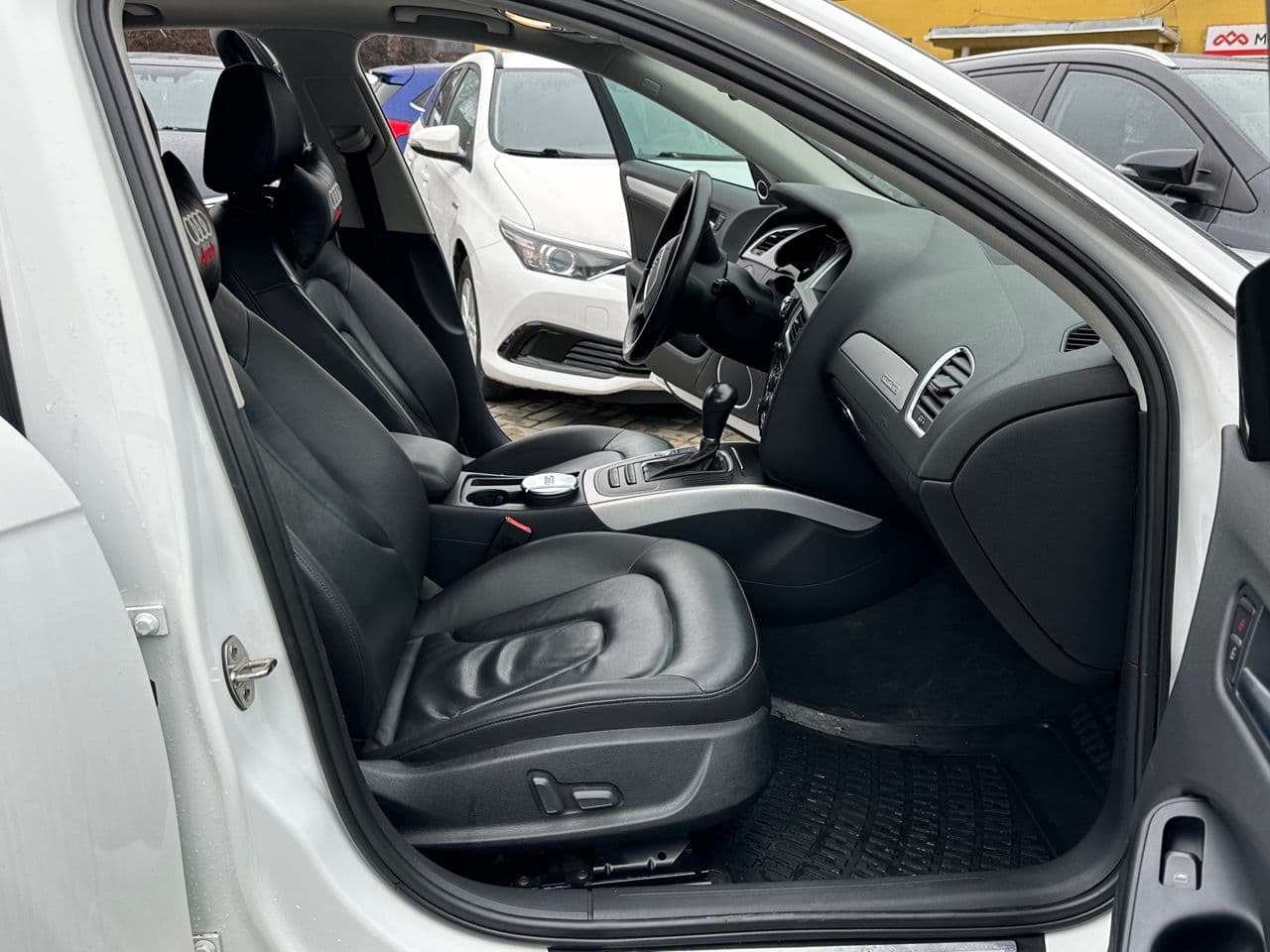 2009 Audi A4 — Miniatură 14