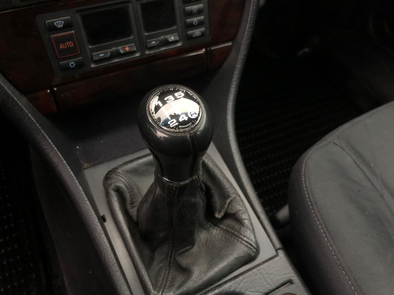 Audi A6 1996 — Миниатюра 11