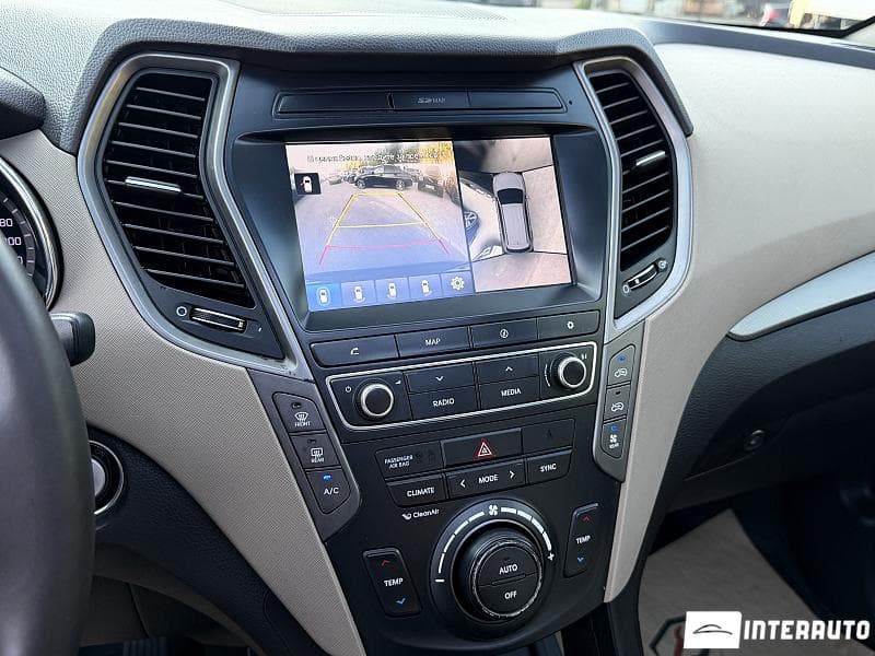 2017 Hyundai Grand Santa Fe — Miniatură 10
