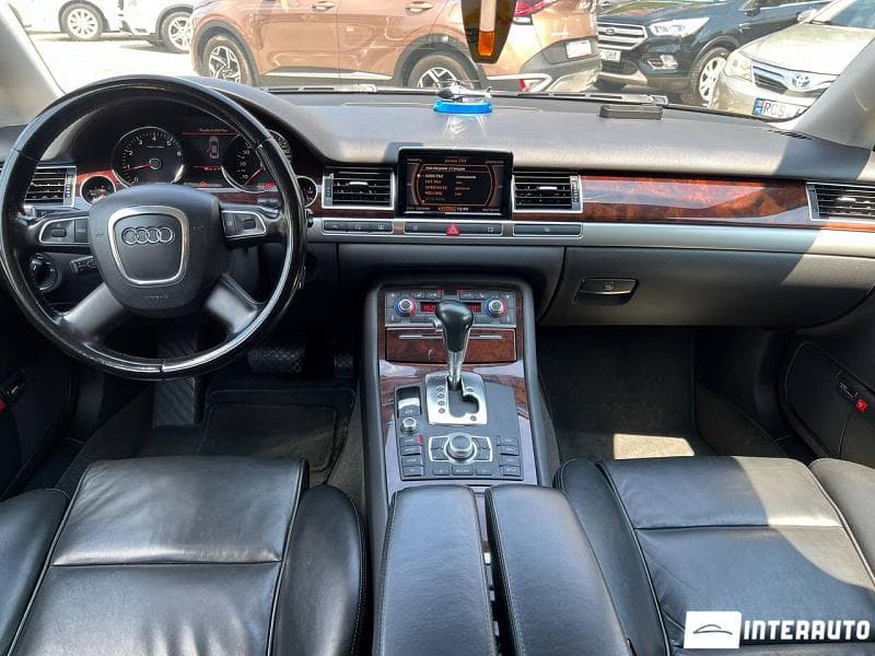 Audi A8 2009 — Миниатюра 8