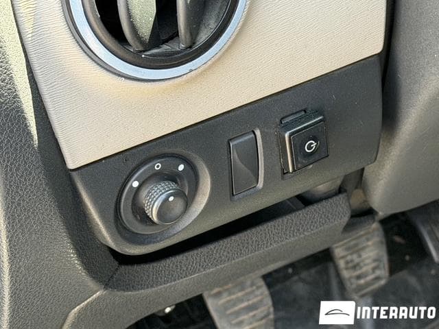 Dacia Lodgy 2012 — Миниатюра 7