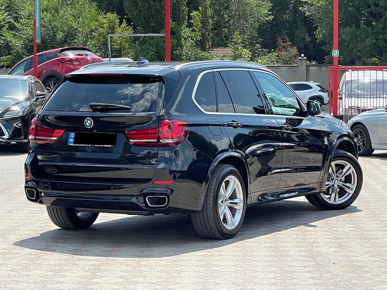 BMW X5 2.5D 2015 — Миниатюра 3