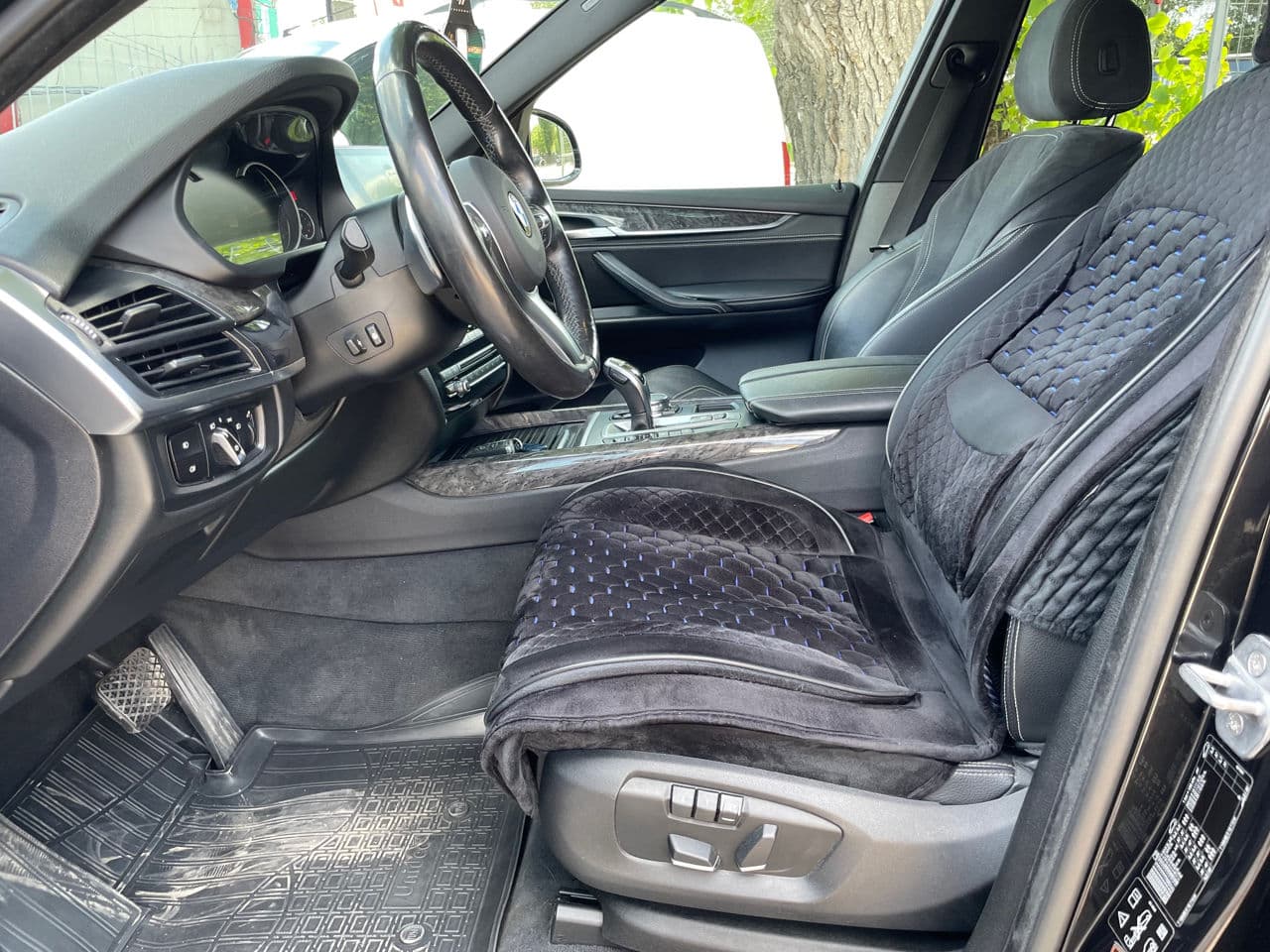 BMW X5 2.5D 2015 — Миниатюра 5