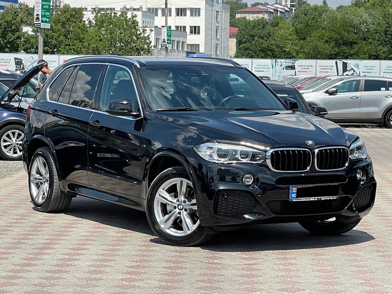 BMW X5 2.5D 2015 — Миниатюра 4