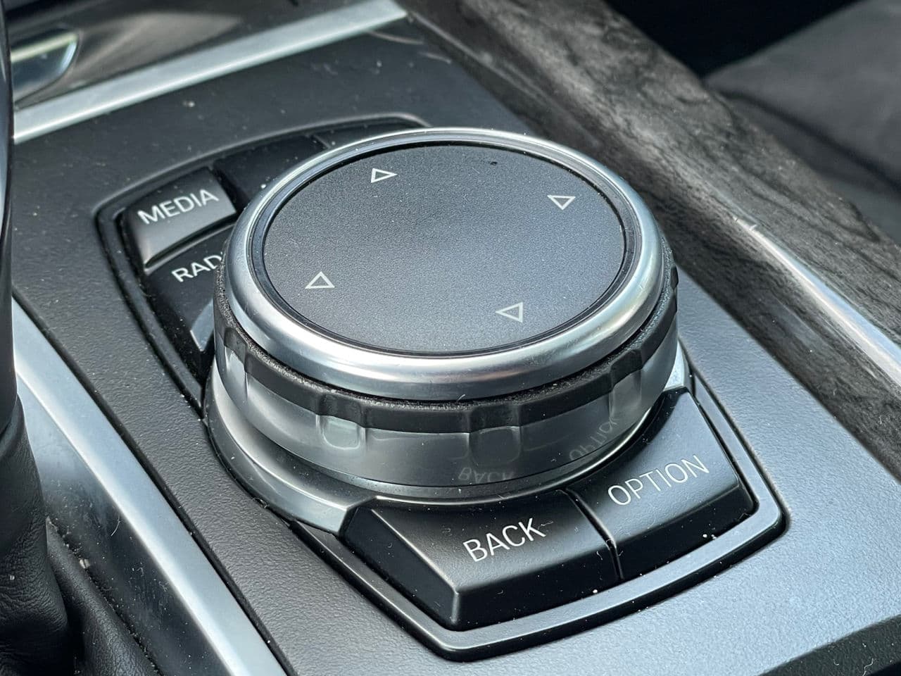 BMW X5 2.5D 2015 — Миниатюра 15