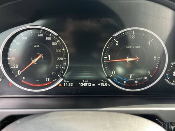 2015 BMW X5 2.5D — Miniatură 17