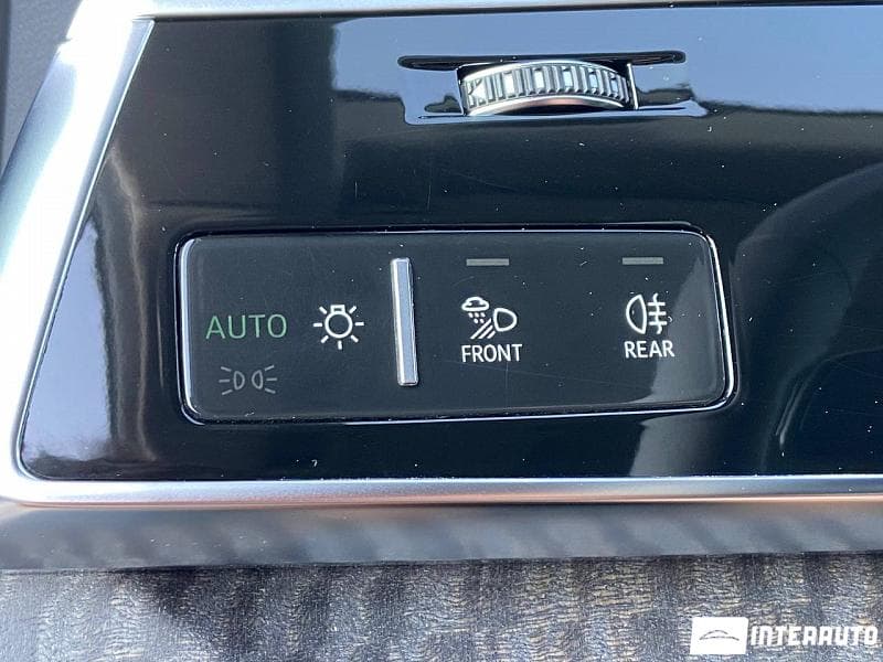 Audi Q8 2018 — Миниатюра 16