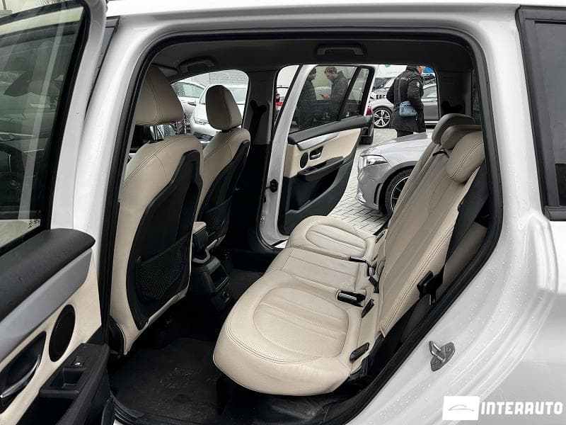 BMW 216d 2015 — Миниатюра 15