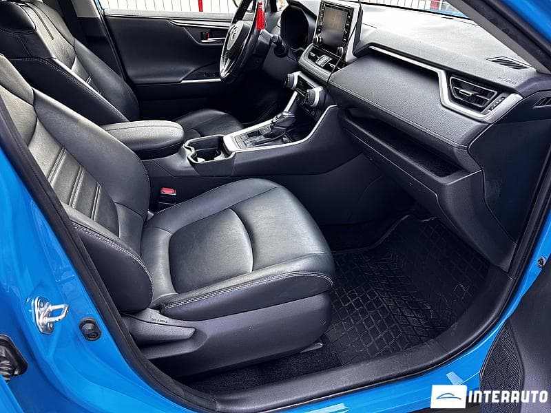 Toyota Rav-4 2019 — Миниатюра 17