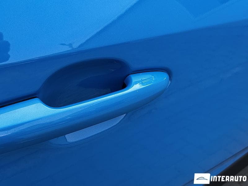 Toyota Rav-4 2019 — Миниатюра 5