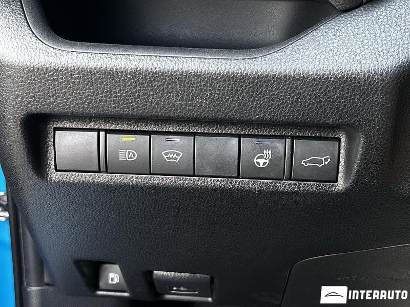 Toyota Rav-4 2019 — Миниатюра 9
