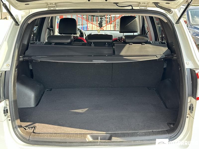 Hyundai Santa Fe 2011 — Миниатюра 15