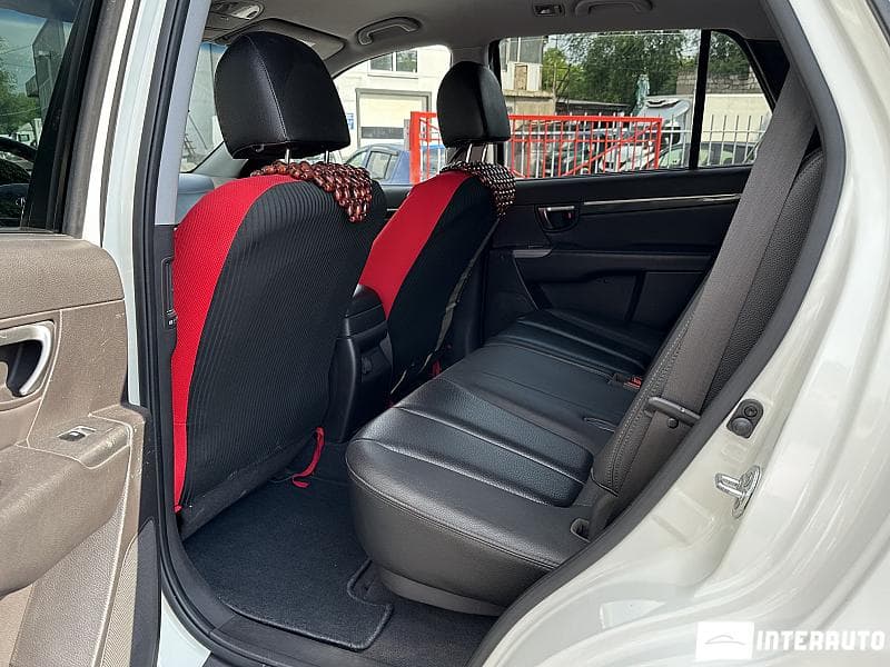 Hyundai Santa Fe 2011 — Миниатюра 14