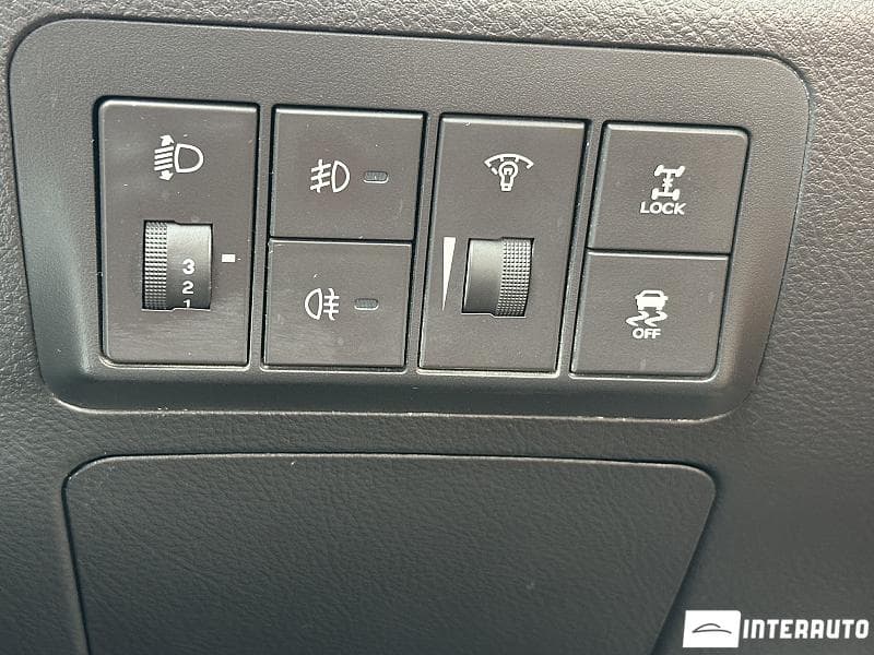 Hyundai Santa Fe 2011 — Миниатюра 11