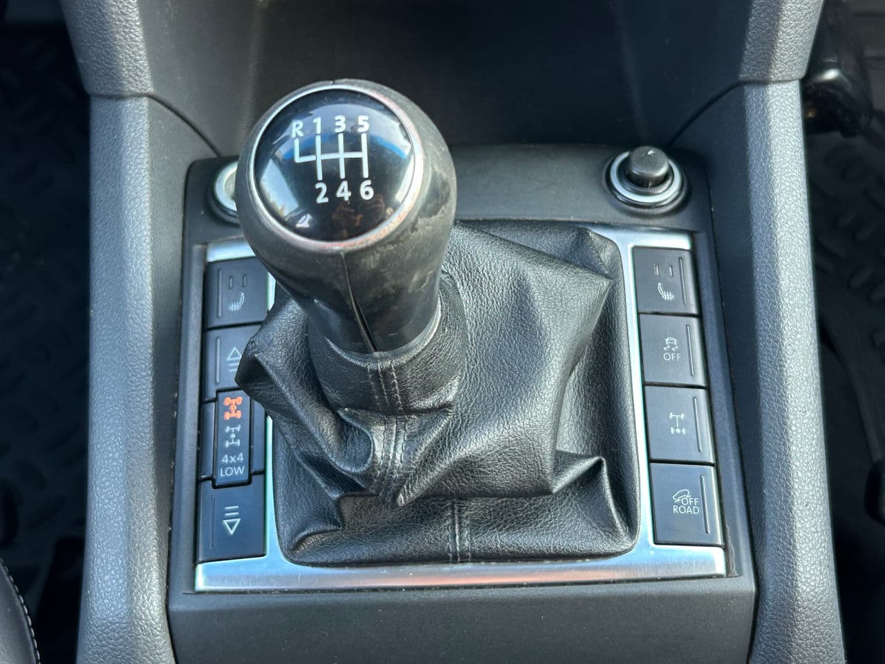 Volkswagen Amarok 2010 — Миниатюра 11