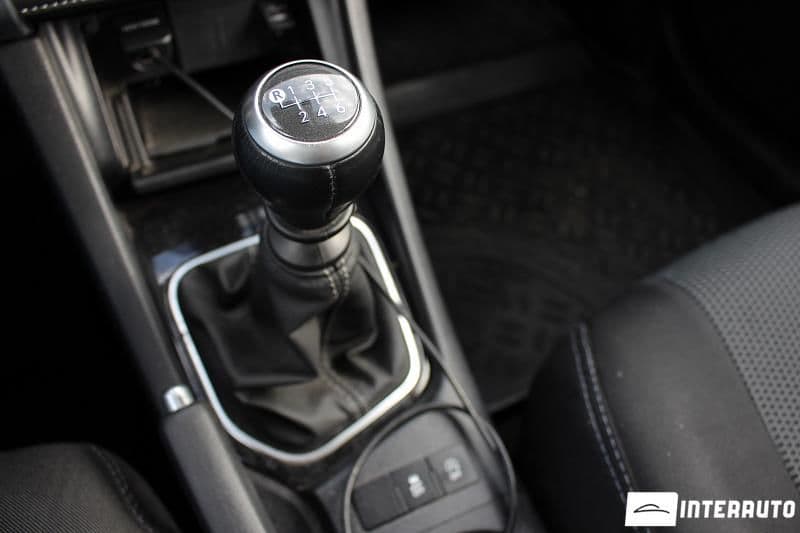 Toyota Auris 2015 — Миниатюра 11