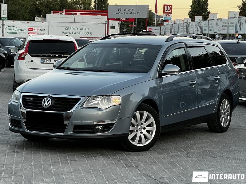 2010 Volkswagen Passat — Miniatură 4