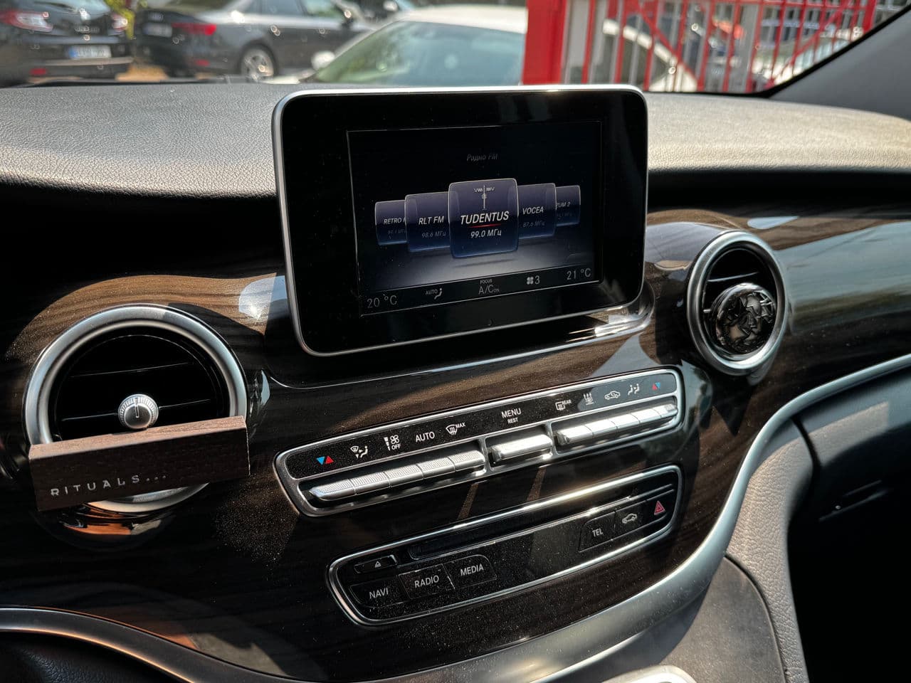 Mercedes V 250 2015 — Миниатюра 12