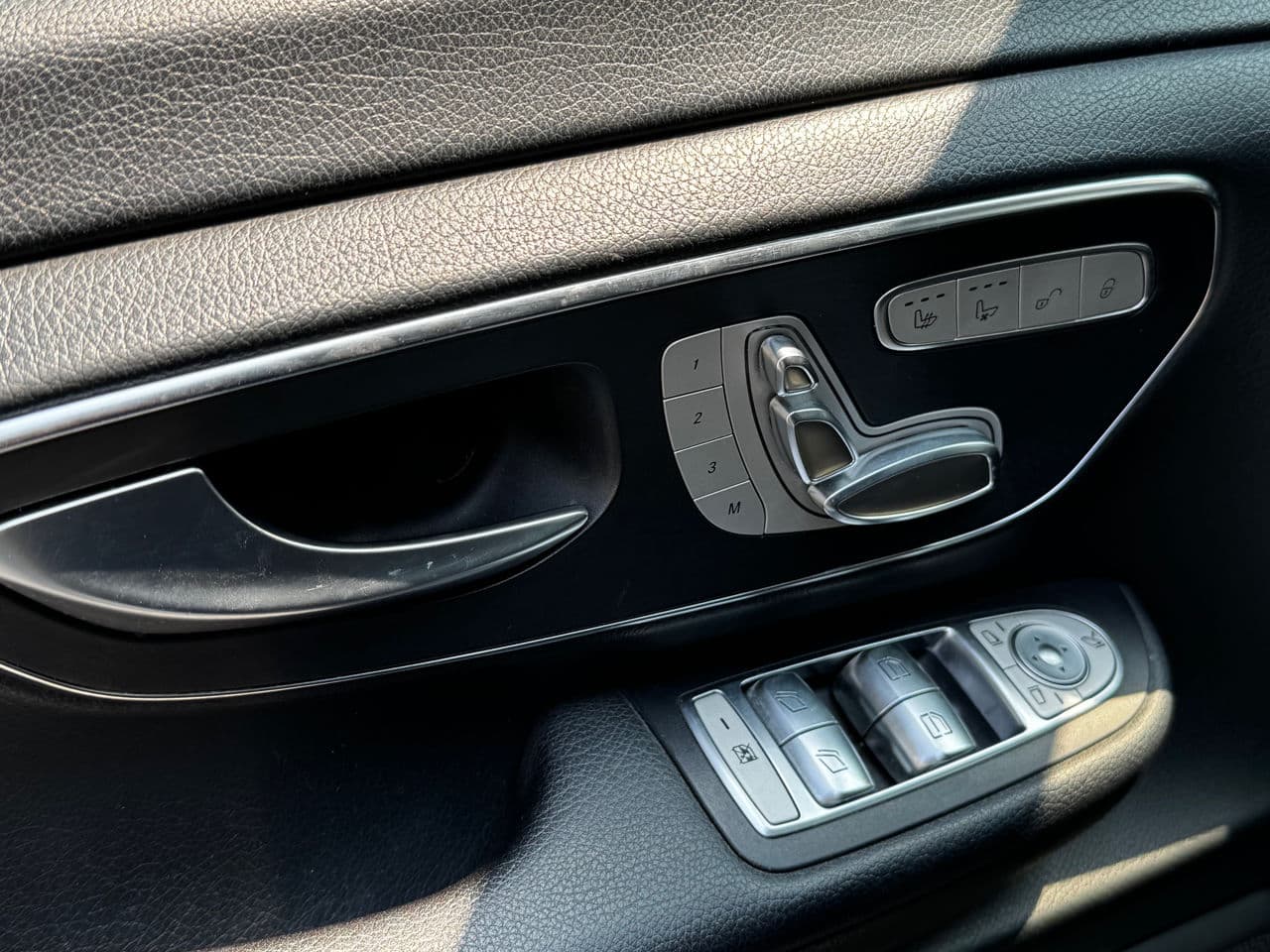 Mercedes V 250 2015 — Миниатюра 14