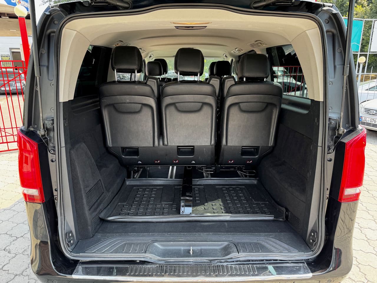 Mercedes V 250 2015 — Миниатюра 16