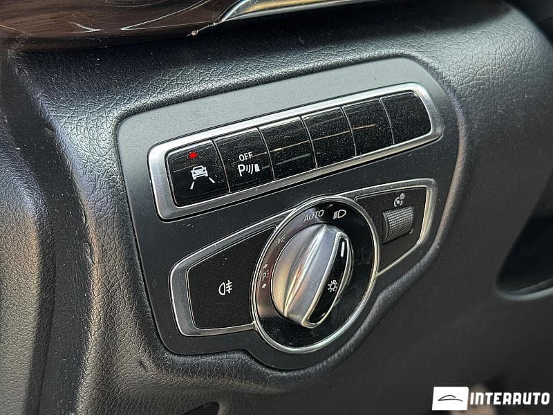 Mercedes V 250 2015 — Миниатюра 13