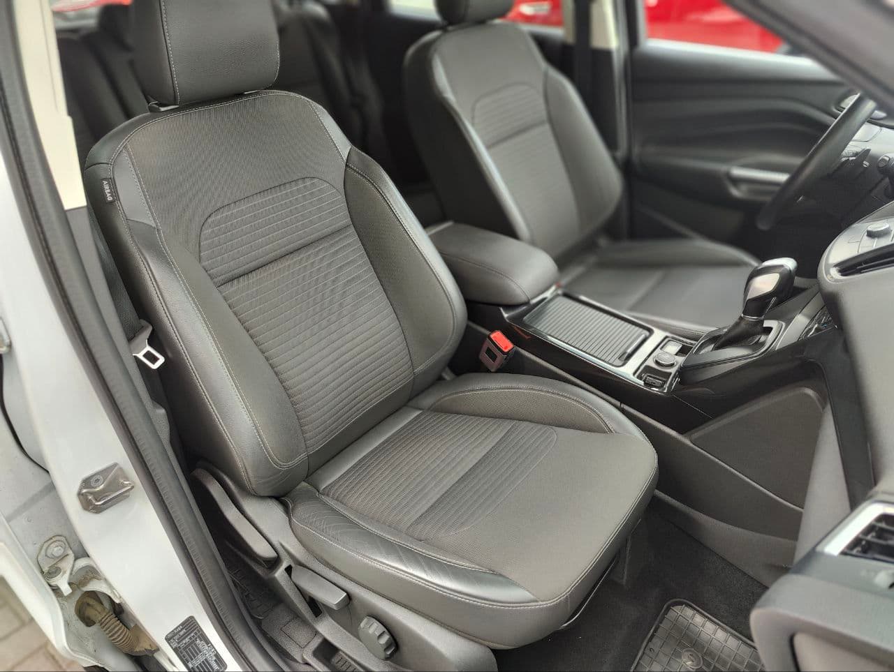 Ford Kuga 2017 — Миниатюра 7