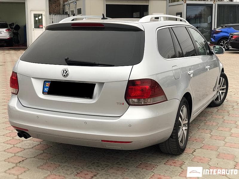 2010 Volkswagen Golf — Miniatură 4