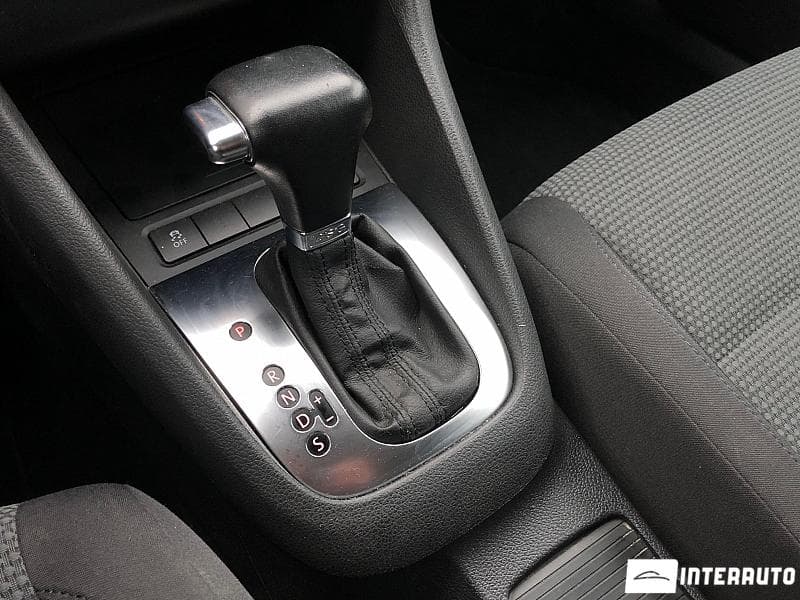 2010 Volkswagen Golf — Miniatură 15