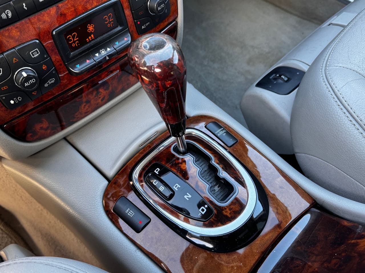 Mercedes S 320 2002 — Миниатюра 12