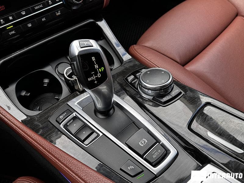 BMW 525 2015 — Миниатюра 12