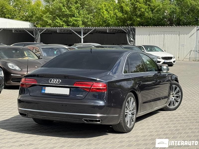 Audi A8 2016 — Миниатюра 2