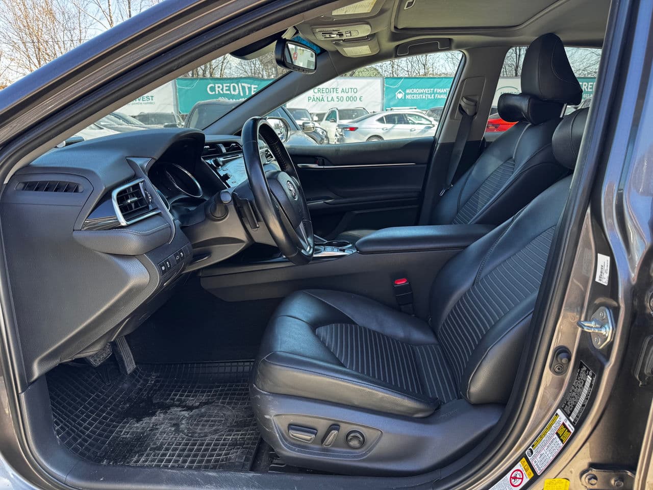 Toyota Camry 2018 — Миниатюра 5