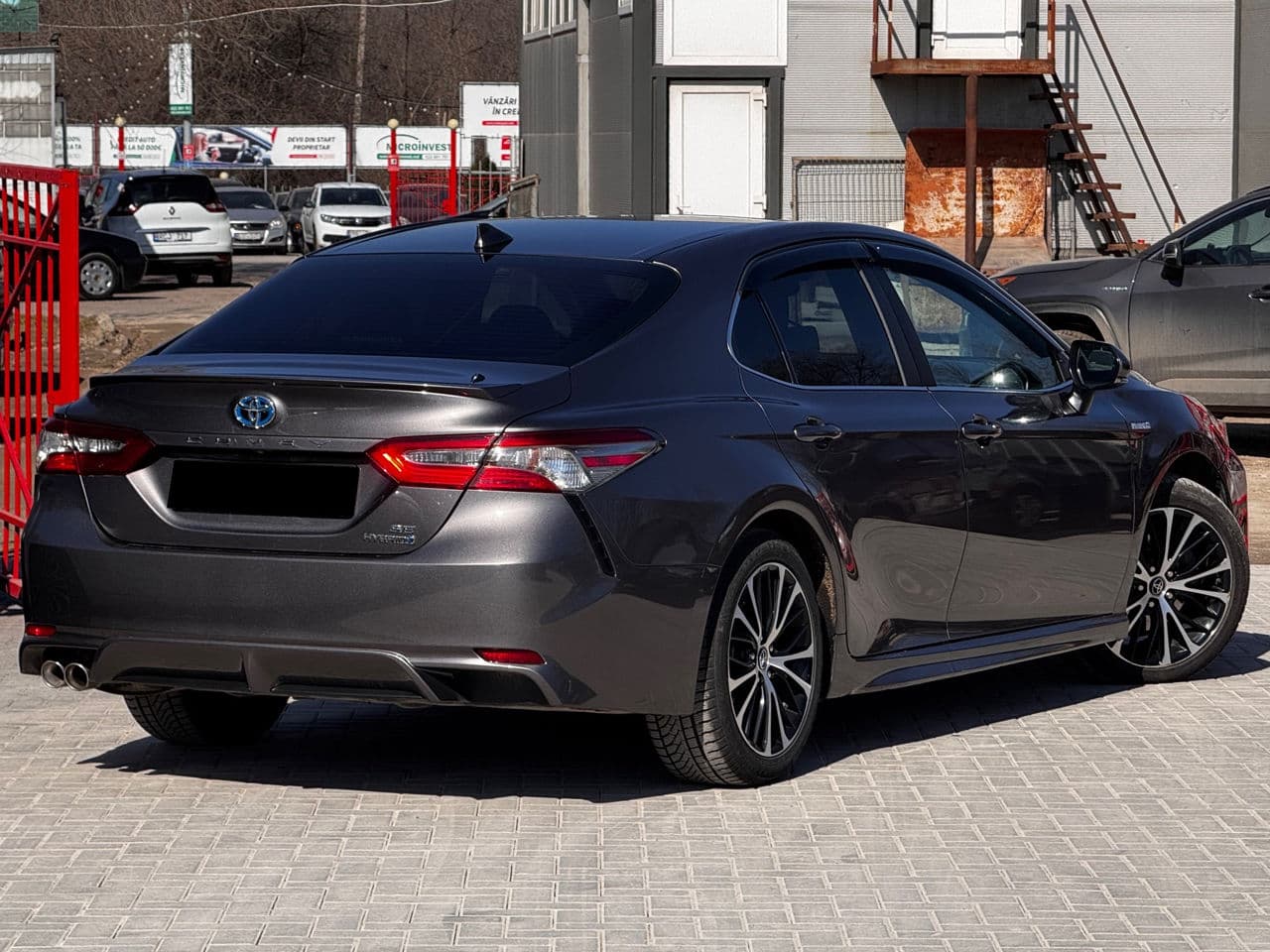 Toyota Camry 2018 — Миниатюра 4