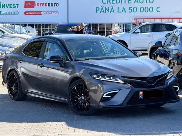 2018 Toyota Camry — Miniatură 2