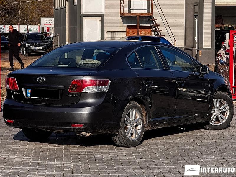 Toyota Avensis 2011 — Миниатюра 2