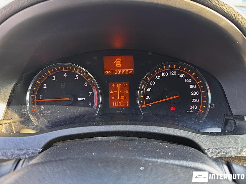 Toyota Avensis 2011 — Миниатюра 8