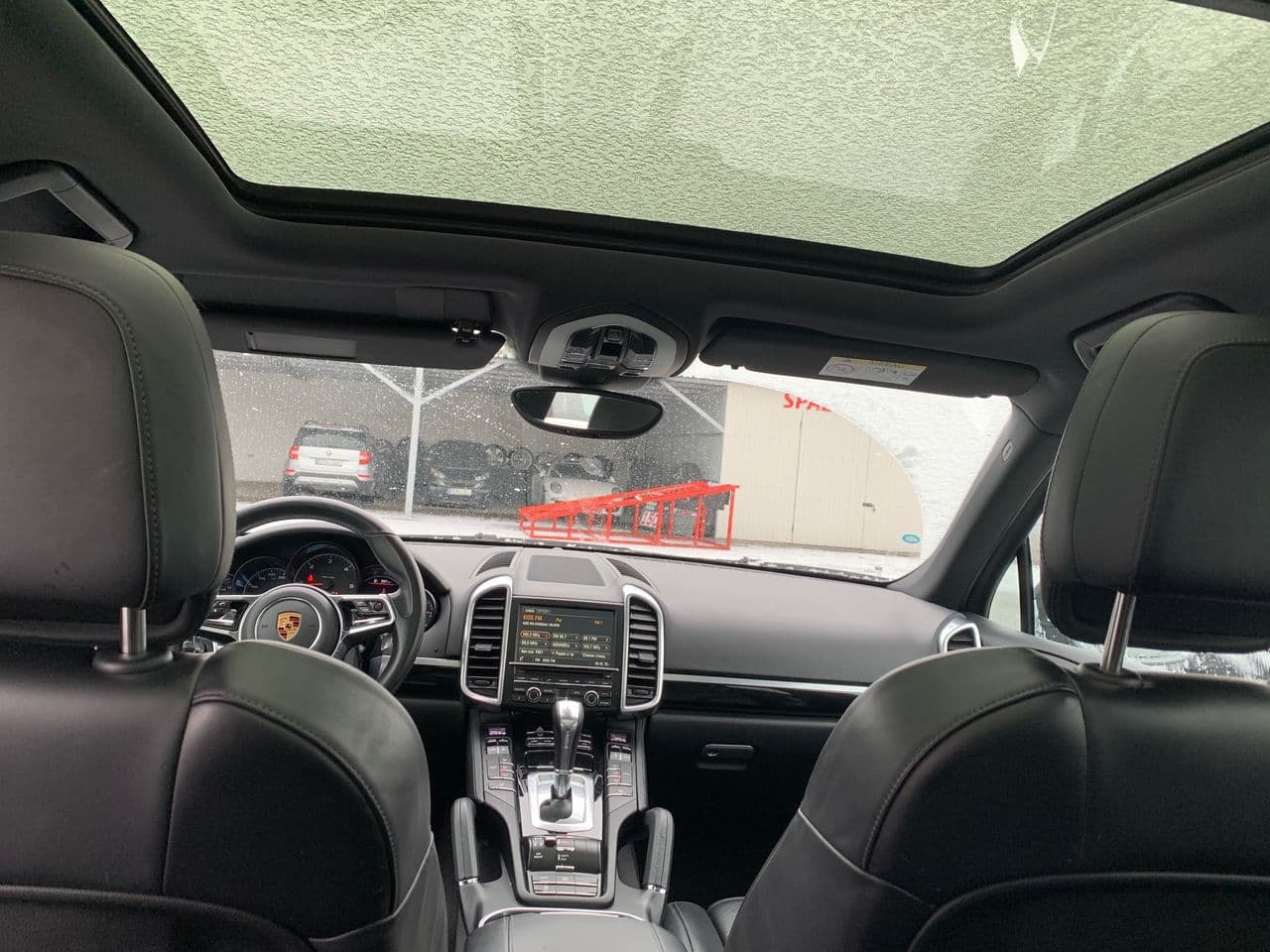 Porsche Cayenne 2015 — Миниатюра 14