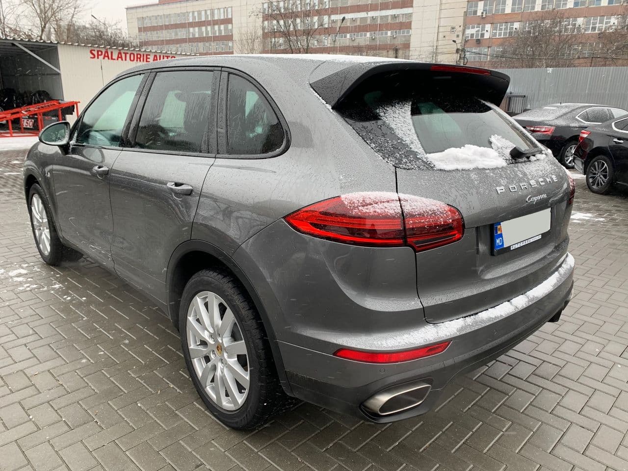 Porsche Cayenne 2015 — Миниатюра 2