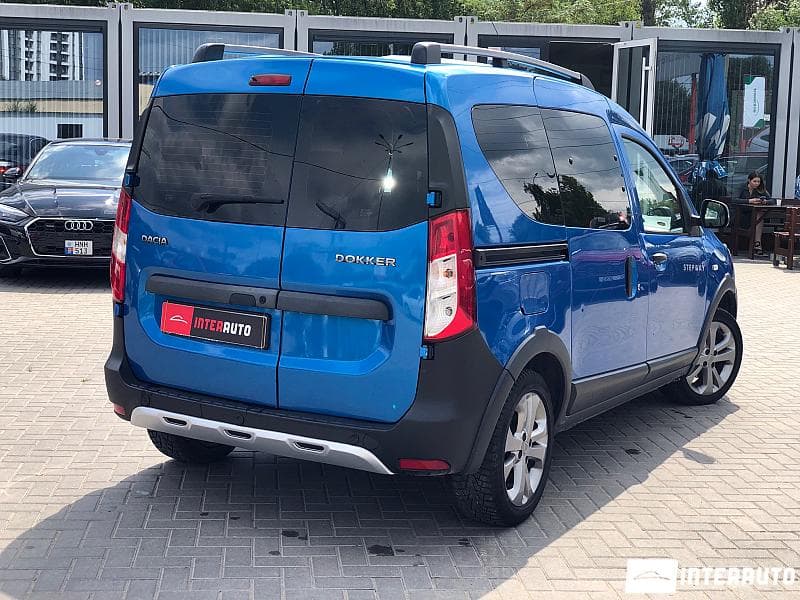 2015 Dacia Dokker Stepway — Miniatură 2