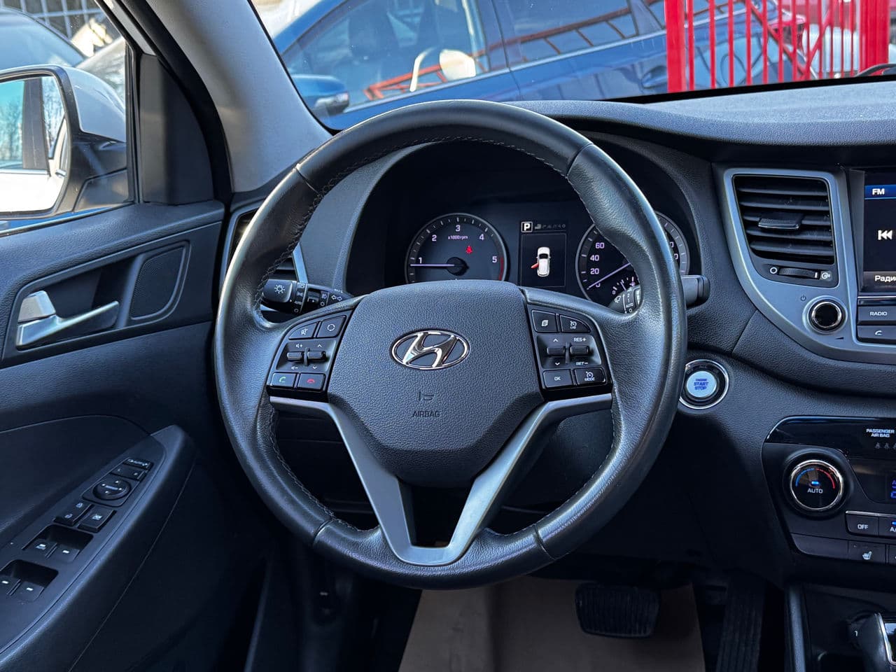 Hyundai Tucson 2016 — Миниатюра 8