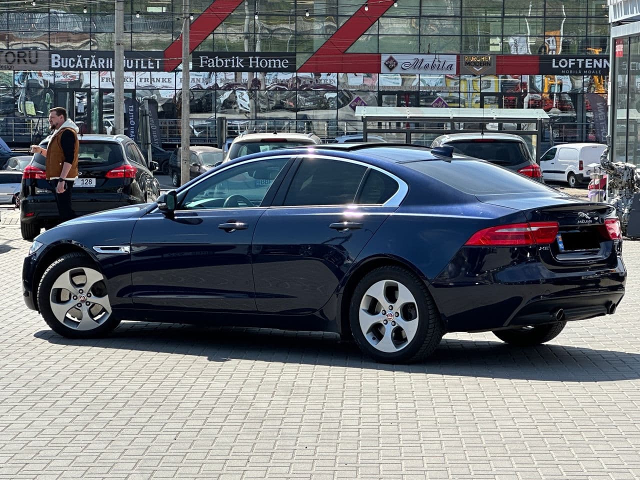 Jaguar XE 2016 — Миниатюра 4