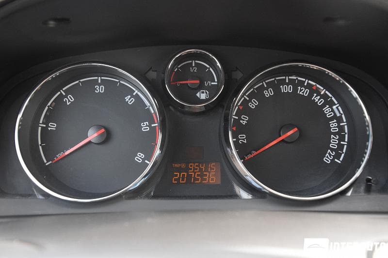Opel Antara 2011 — Миниатюра 12