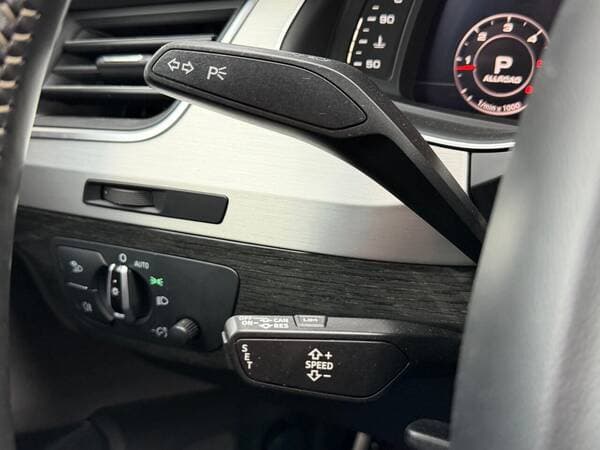 2016 Audi Q7 — Miniatură 16