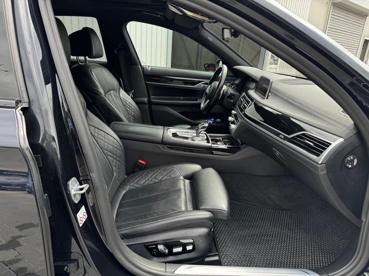 BMW 730 2019 — Миниатюра 5