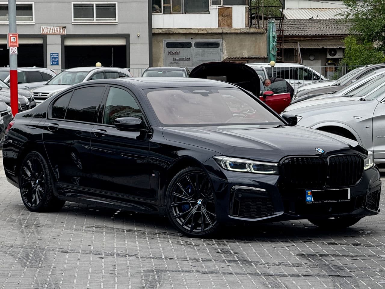 BMW 730 2019 — Миниатюра 2